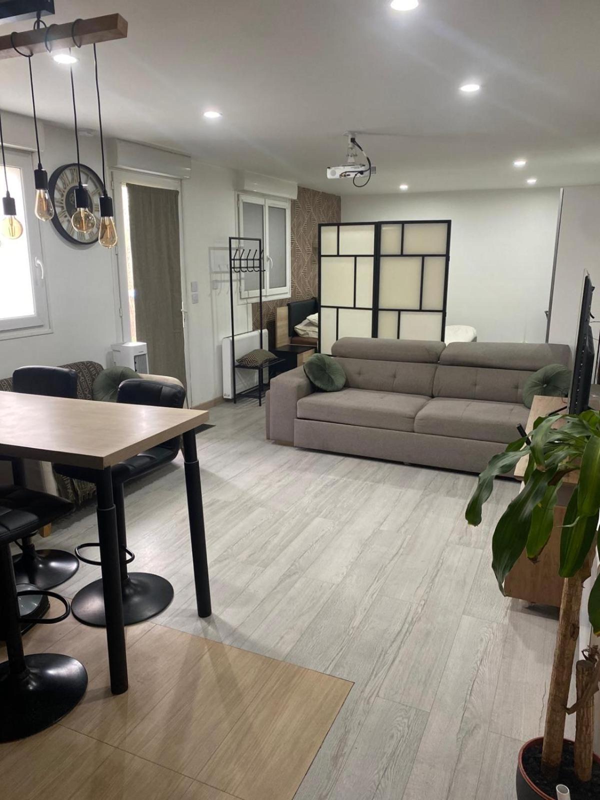 Tremblay-en-France Atelier Chaleureux 40M2 - Proche Cdg Parc Des Expo 아파트 외부 사진